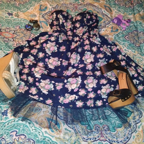 Rue21 Dresses & Skirts - Darling mini pinup dress